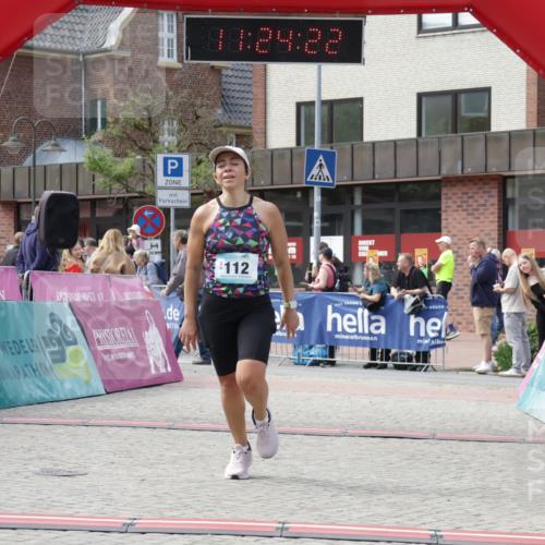 10.05.2026 - 8. Wedeler Halbmarathon Yannick Fuchs http://msf.ph/oto/9711762 10.05.2026 11:24:20 Ziel 112 meine-sportfotos.de