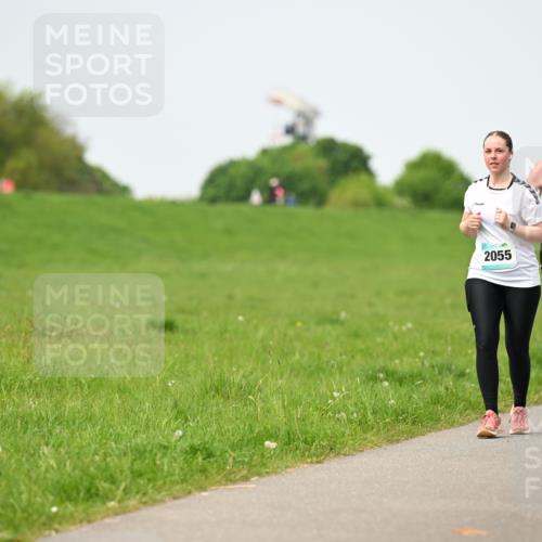 10.05.2026 - 8. Wedeler Halbmarathon Dr. Thomas Lammeyer http://msf.ph/oto/9712086 10.05.2026 12:07:50 Laufen 2055, 708 meine-sportfotos.de