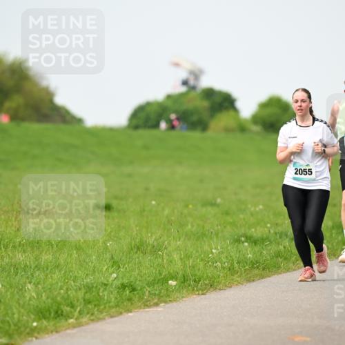 10.05.2026 - 8. Wedeler Halbmarathon Dr. Thomas Lammeyer http://msf.ph/oto/9712099 10.05.2026 12:07:51 Laufen 2055, 708 meine-sportfotos.de