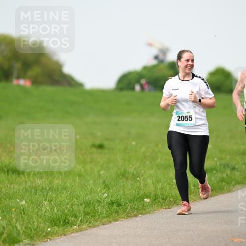 10.05.2026 - 8. Wedeler Halbmarathon Dr. Thomas Lammeyer http://msf.ph/oto/9712127 10.05.2026 12:07:52 Laufen 708, 2055 meine-sportfotos.de