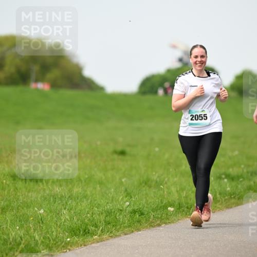 10.05.2026 - 8. Wedeler Halbmarathon Dr. Thomas Lammeyer http://msf.ph/oto/9712133 10.05.2026 12:07:52 Laufen 2055, 708 meine-sportfotos.de