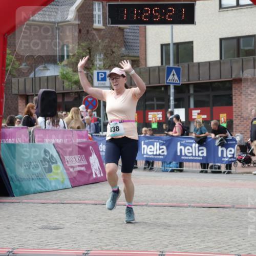 10.05.2026 - 8. Wedeler Halbmarathon Yannick Fuchs http://msf.ph/oto/9712158 10.05.2026 11:25:19 Ziel 803, 838, 884, 2225 meine-sportfotos.de