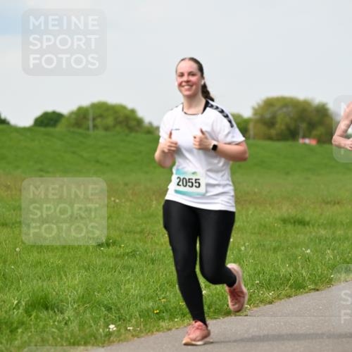 10.05.2026 - 8. Wedeler Halbmarathon Dr. Thomas Lammeyer http://msf.ph/oto/9712181 10.05.2026 12:07:56 Laufen 2055, 708 meine-sportfotos.de