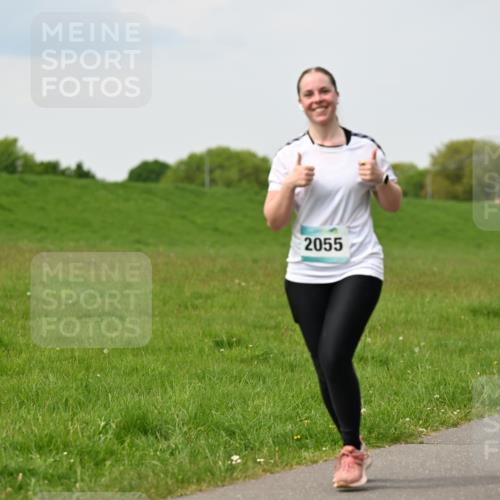 10.05.2026 - 8. Wedeler Halbmarathon Dr. Thomas Lammeyer http://msf.ph/oto/9712185 10.05.2026 12:07:56 Laufen 2055, 708 meine-sportfotos.de