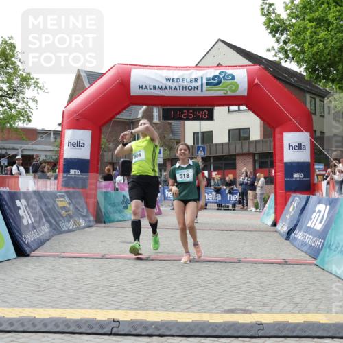 10.05.2026 - 8. Wedeler Halbmarathon Yannick Fuchs http://msf.ph/oto/9712382 10.05.2026 11:25:39 Ziel 518, 801, 2117 meine-sportfotos.de