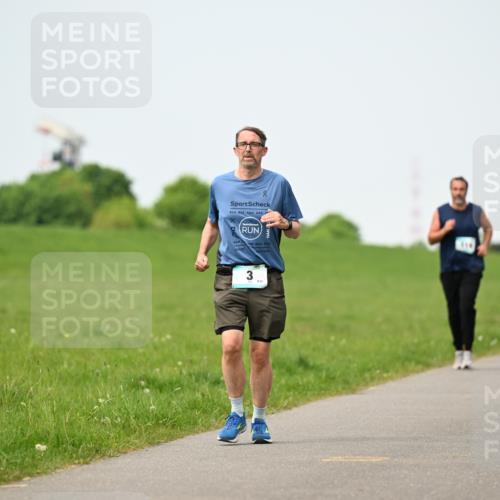 10.05.2026 - 8. Wedeler Halbmarathon Dr. Thomas Lammeyer http://msf.ph/oto/9712410 10.05.2026 12:08:35 Laufen  meine-sportfotos.de