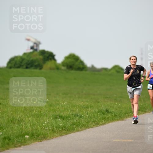 10.05.2026 - 8. Wedeler Halbmarathon Dr. Thomas Lammeyer http://msf.ph/oto/9712627 10.05.2026 12:09:17 Laufen 188 meine-sportfotos.de
