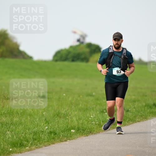 10.05.2026 - 8. Wedeler Halbmarathon Dr. Thomas Lammeyer http://msf.ph/oto/9712723 10.05.2026 12:09:46 Laufen  meine-sportfotos.de