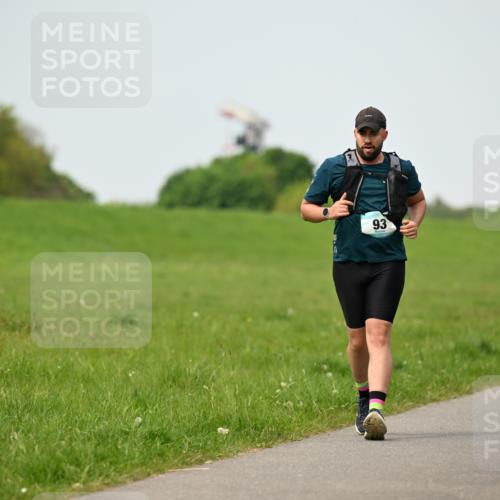 10.05.2026 - 8. Wedeler Halbmarathon Dr. Thomas Lammeyer http://msf.ph/oto/9712724 10.05.2026 12:09:45 Laufen  meine-sportfotos.de