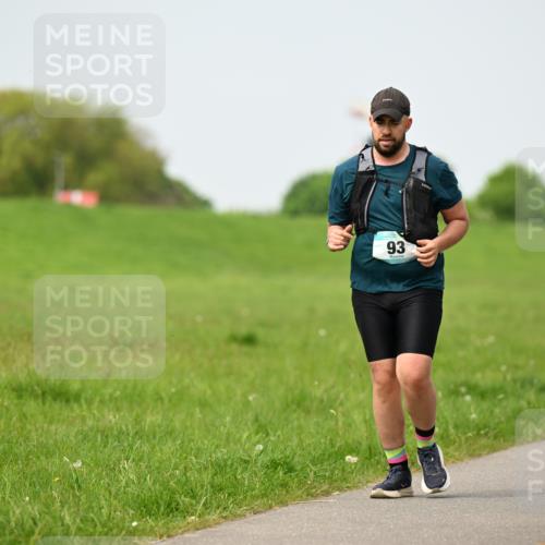 10.05.2026 - 8. Wedeler Halbmarathon Dr. Thomas Lammeyer http://msf.ph/oto/9712736 10.05.2026 12:09:47 Laufen  meine-sportfotos.de