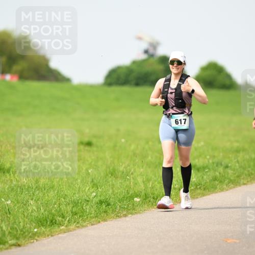 10.05.2026 - 8. Wedeler Halbmarathon Dr. Thomas Lammeyer http://msf.ph/oto/9712751 10.05.2026 12:10:02 Laufen 617, 1000 meine-sportfotos.de