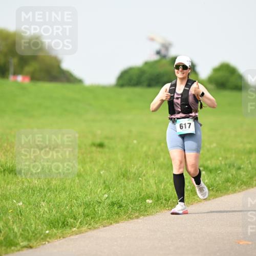 10.05.2026 - 8. Wedeler Halbmarathon Dr. Thomas Lammeyer http://msf.ph/oto/9712754 10.05.2026 12:10:02 Laufen 617, 1000 meine-sportfotos.de