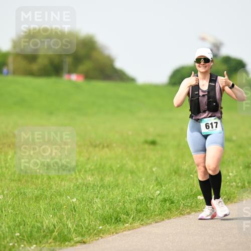 10.05.2026 - 8. Wedeler Halbmarathon Dr. Thomas Lammeyer http://msf.ph/oto/9712763 10.05.2026 12:10:03 Laufen 617, 1000 meine-sportfotos.de