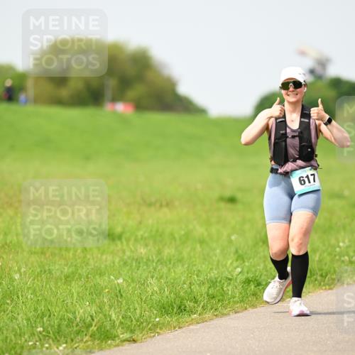 10.05.2026 - 8. Wedeler Halbmarathon Dr. Thomas Lammeyer http://msf.ph/oto/9712765 10.05.2026 12:10:03 Laufen 617 meine-sportfotos.de