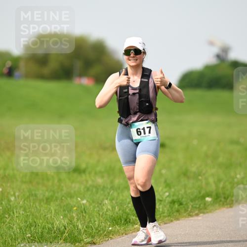 10.05.2026 - 8. Wedeler Halbmarathon Dr. Thomas Lammeyer http://msf.ph/oto/9712777 10.05.2026 12:10:04 Laufen 617, 1000 meine-sportfotos.de