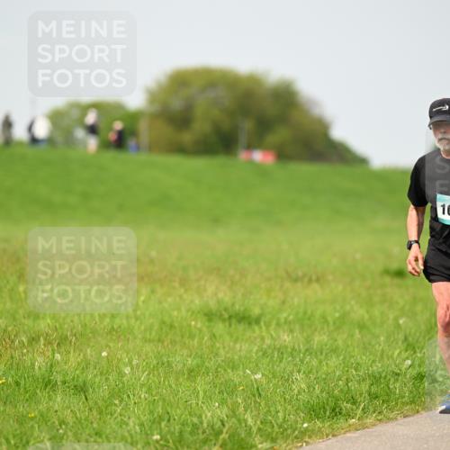 10.05.2026 - 8. Wedeler Halbmarathon Dr. Thomas Lammeyer http://msf.ph/oto/9712790 10.05.2026 12:10:06 Laufen 1000 meine-sportfotos.de