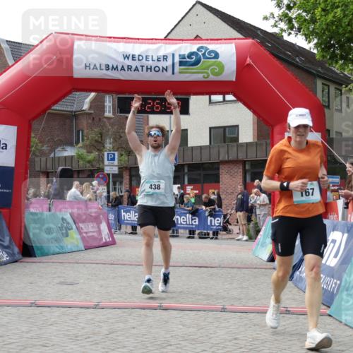 10.05.2026 - 8. Wedeler Halbmarathon Yannick Fuchs http://msf.ph/oto/9712817 10.05.2026 11:26:48 Ziel 167, 438, 989, 2119 meine-sportfotos.de