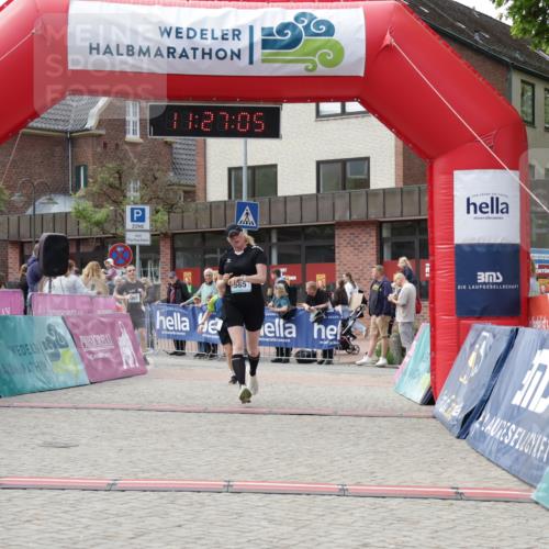 10.05.2026 - 8. Wedeler Halbmarathon Yannick Fuchs http://msf.ph/oto/9712864 10.05.2026 11:27:03 Ziel 60, 565, 967 meine-sportfotos.de