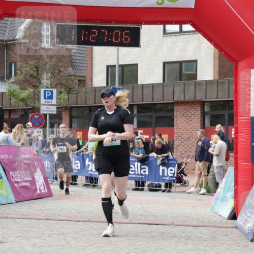 10.05.2026 - 8. Wedeler Halbmarathon Yannick Fuchs http://msf.ph/oto/9712878 10.05.2026 11:27:04 Ziel 60, 565, 967 meine-sportfotos.de