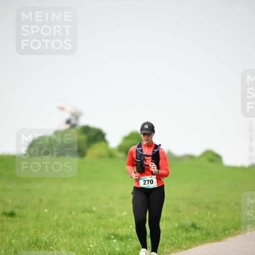 10.05.2026 - 8. Wedeler Halbmarathon Dr. Thomas Lammeyer http://msf.ph/oto/9712885 10.05.2026 12:10:53 Laufen 270 meine-sportfotos.de