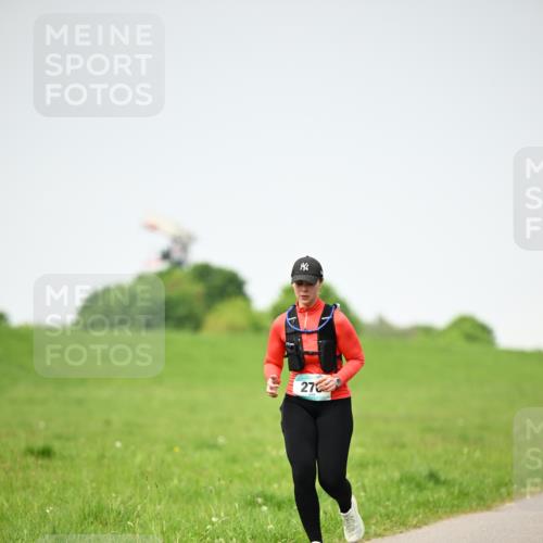 10.05.2026 - 8. Wedeler Halbmarathon Dr. Thomas Lammeyer http://msf.ph/oto/9712888 10.05.2026 12:10:53 Laufen 270 meine-sportfotos.de