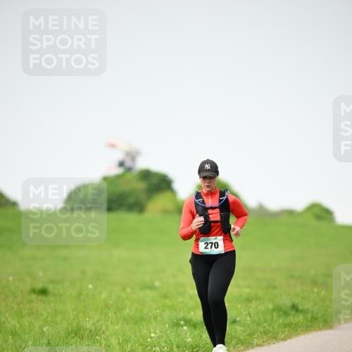 10.05.2026 - 8. Wedeler Halbmarathon Dr. Thomas Lammeyer http://msf.ph/oto/9712890 10.05.2026 12:10:53 Laufen 270 meine-sportfotos.de
