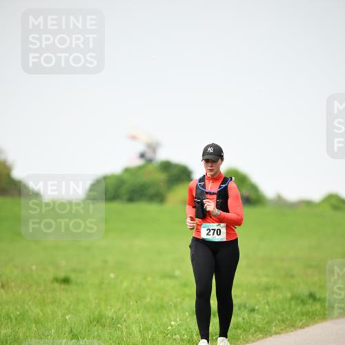 10.05.2026 - 8. Wedeler Halbmarathon Dr. Thomas Lammeyer http://msf.ph/oto/9712894 10.05.2026 12:10:54 Laufen 270 meine-sportfotos.de
