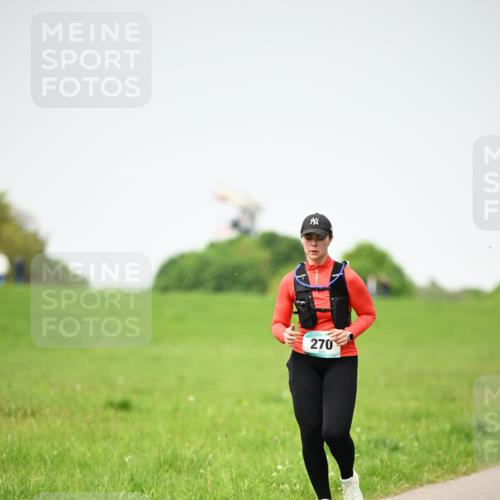 10.05.2026 - 8. Wedeler Halbmarathon Dr. Thomas Lammeyer http://msf.ph/oto/9712897 10.05.2026 12:10:54 Laufen 270 meine-sportfotos.de