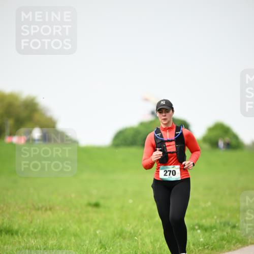 10.05.2026 - 8. Wedeler Halbmarathon Dr. Thomas Lammeyer http://msf.ph/oto/9712906 10.05.2026 12:10:55 Laufen 270 meine-sportfotos.de