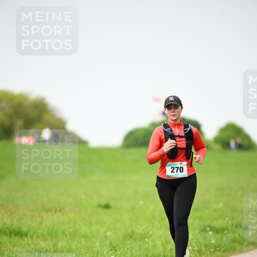10.05.2026 - 8. Wedeler Halbmarathon Dr. Thomas Lammeyer http://msf.ph/oto/9712908 10.05.2026 12:10:55 Laufen 270 meine-sportfotos.de
