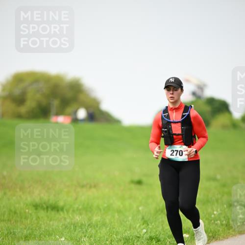 10.05.2026 - 8. Wedeler Halbmarathon Dr. Thomas Lammeyer http://msf.ph/oto/9712912 10.05.2026 12:10:55 Laufen 270 meine-sportfotos.de
