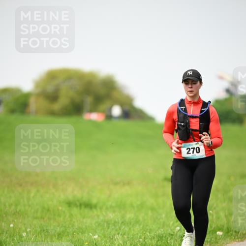 10.05.2026 - 8. Wedeler Halbmarathon Dr. Thomas Lammeyer http://msf.ph/oto/9712918 10.05.2026 12:10:56 Laufen 270 meine-sportfotos.de
