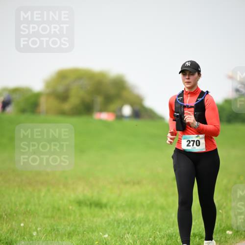 10.05.2026 - 8. Wedeler Halbmarathon Dr. Thomas Lammeyer http://msf.ph/oto/9712921 10.05.2026 12:10:56 Laufen 270 meine-sportfotos.de