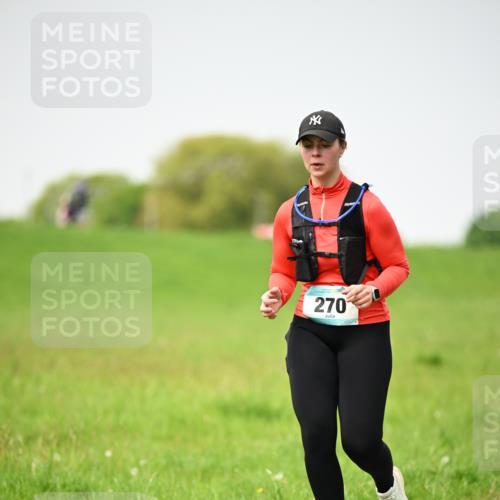 10.05.2026 - 8. Wedeler Halbmarathon Dr. Thomas Lammeyer http://msf.ph/oto/9712929 10.05.2026 12:10:57 Laufen 270 meine-sportfotos.de