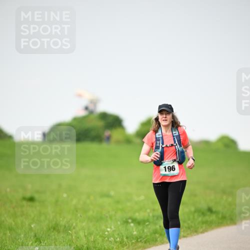 10.05.2026 - 8. Wedeler Halbmarathon Dr. Thomas Lammeyer http://msf.ph/oto/9712941 10.05.2026 12:11:22 Laufen 196 meine-sportfotos.de