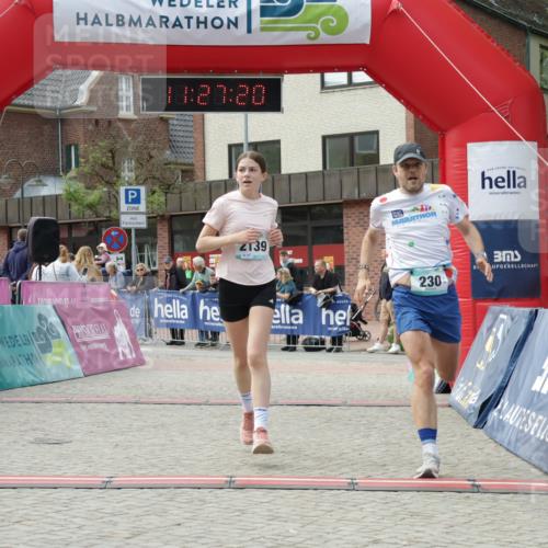 10.05.2026 - 8. Wedeler Halbmarathon Yannick Fuchs http://msf.ph/oto/9712972 10.05.2026 11:27:19 Ziel 230, 735, 2139 meine-sportfotos.de