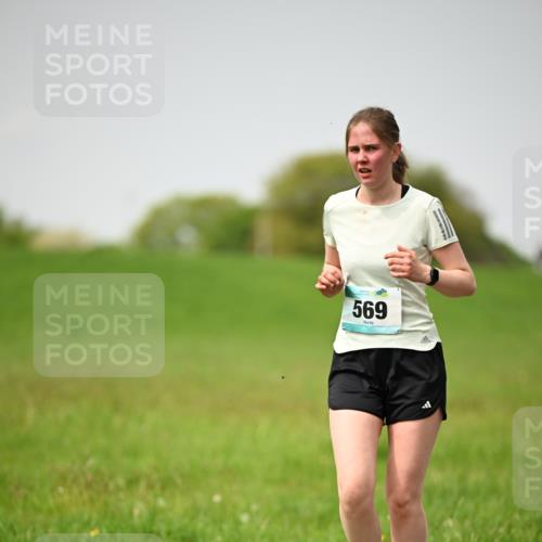 10.05.2026 - 8. Wedeler Halbmarathon Dr. Thomas Lammeyer http://msf.ph/oto/9712974 10.05.2026 12:11:38 Laufen 569 meine-sportfotos.de