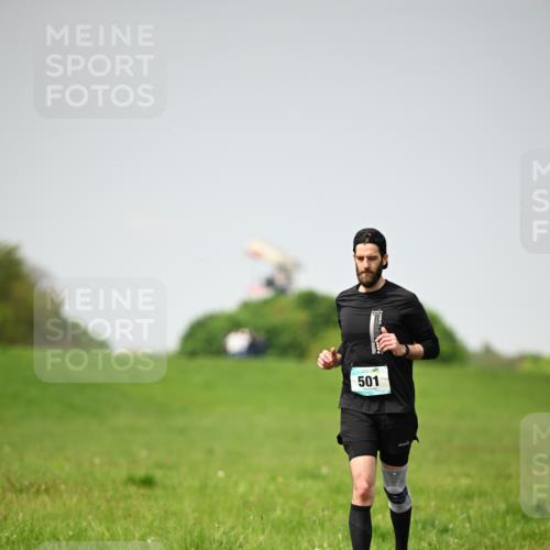 10.05.2026 - 8. Wedeler Halbmarathon Dr. Thomas Lammeyer http://msf.ph/oto/9712989 10.05.2026 12:11:58 Laufen 501 meine-sportfotos.de