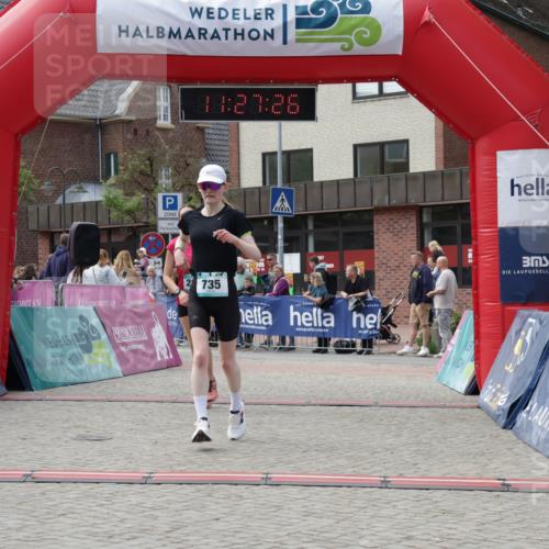 10.05.2026 - 8. Wedeler Halbmarathon Yannick Fuchs http://msf.ph/oto/9713031 10.05.2026 11:27:25 Ziel 735, 2151, 2224 meine-sportfotos.de