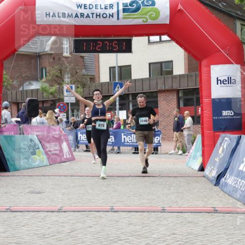 10.05.2026 - 8. Wedeler Halbmarathon Yannick Fuchs http://msf.ph/oto/9713110 10.05.2026 11:27:49 Ziel 875, 2106, 2210, 2240 meine-sportfotos.de