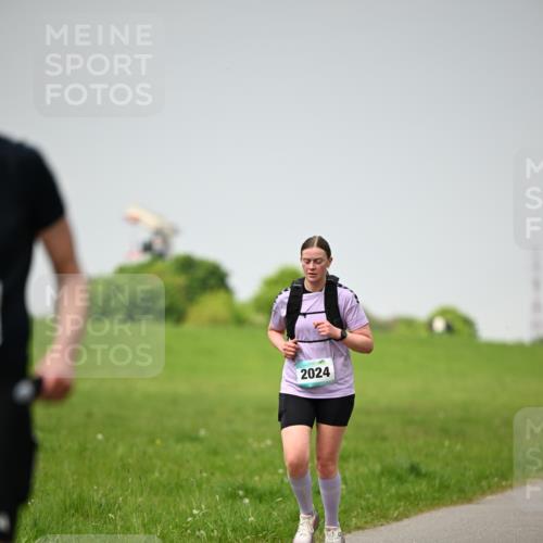 10.05.2026 - 8. Wedeler Halbmarathon Dr. Thomas Lammeyer http://msf.ph/oto/9713333 10.05.2026 12:13:41 Laufen 2024 meine-sportfotos.de