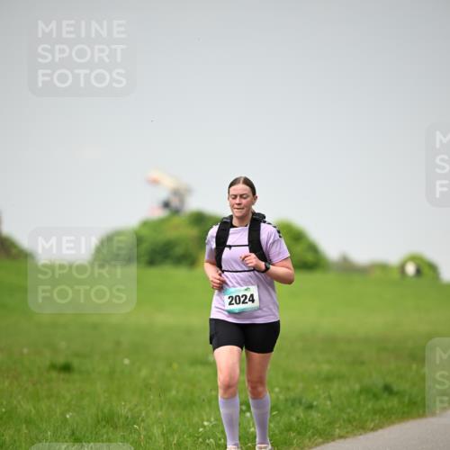 10.05.2026 - 8. Wedeler Halbmarathon Dr. Thomas Lammeyer http://msf.ph/oto/9713342 10.05.2026 12:13:42 Laufen 2024 meine-sportfotos.de