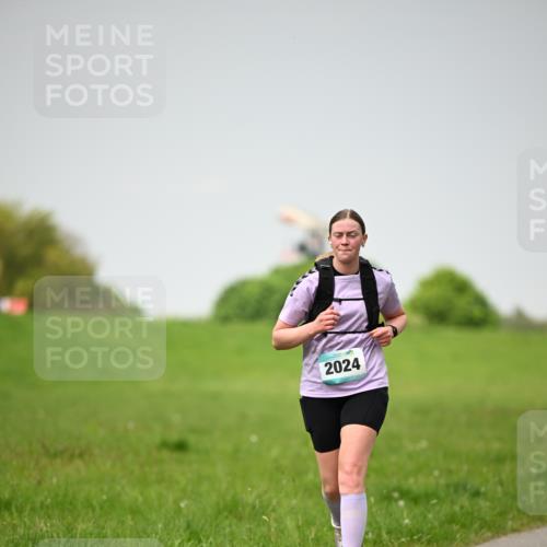 10.05.2026 - 8. Wedeler Halbmarathon Dr. Thomas Lammeyer http://msf.ph/oto/9713350 10.05.2026 12:13:43 Laufen 2024 meine-sportfotos.de
