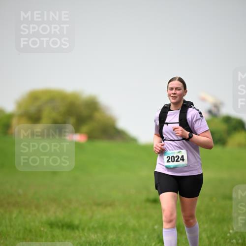 10.05.2026 - 8. Wedeler Halbmarathon Dr. Thomas Lammeyer http://msf.ph/oto/9713360 10.05.2026 12:13:44 Laufen 2024 meine-sportfotos.de