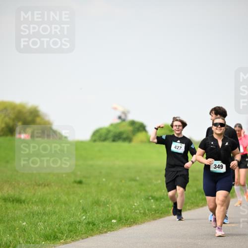 10.05.2026 - 8. Wedeler Halbmarathon Dr. Thomas Lammeyer http://msf.ph/oto/9713396 10.05.2026 12:14:02 Laufen 427, 349 meine-sportfotos.de