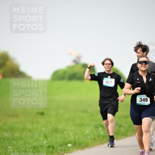 10.05.2026 - 8. Wedeler Halbmarathon Dr. Thomas Lammeyer http://msf.ph/oto/9713403 10.05.2026 12:14:02 Laufen 349 meine-sportfotos.de