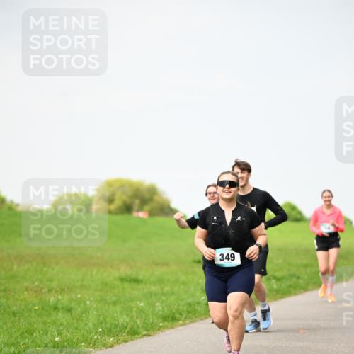 10.05.2026 - 8. Wedeler Halbmarathon Dr. Thomas Lammeyer http://msf.ph/oto/9713418 10.05.2026 12:14:04 Laufen 349 meine-sportfotos.de