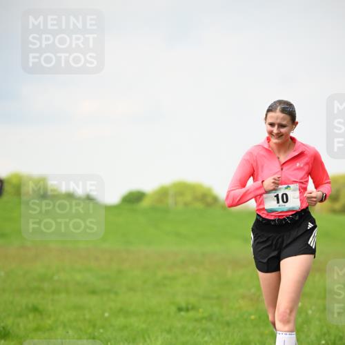 10.05.2026 - 8. Wedeler Halbmarathon Dr. Thomas Lammeyer http://msf.ph/oto/9713457 10.05.2026 12:14:10 Laufen  meine-sportfotos.de