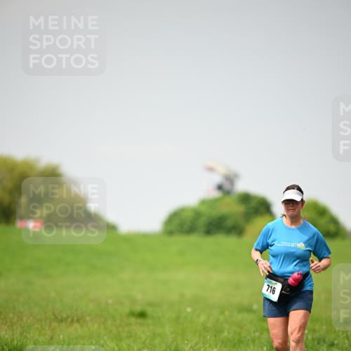 10.05.2026 - 8. Wedeler Halbmarathon Dr. Thomas Lammeyer http://msf.ph/oto/9713468 10.05.2026 12:14:22 Laufen 716 meine-sportfotos.de