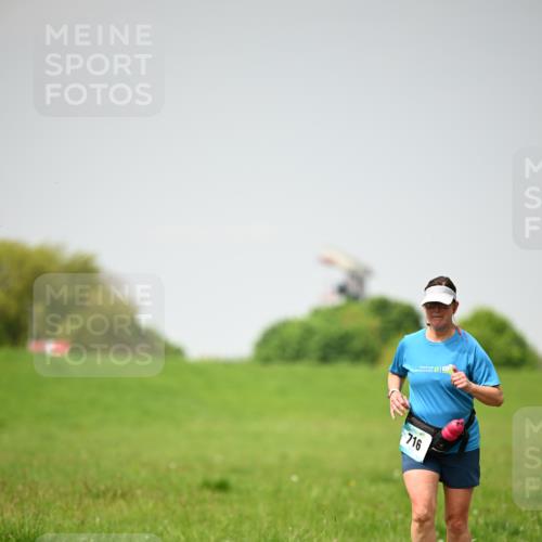 10.05.2026 - 8. Wedeler Halbmarathon Dr. Thomas Lammeyer http://msf.ph/oto/9713470 10.05.2026 12:14:22 Laufen 716 meine-sportfotos.de
